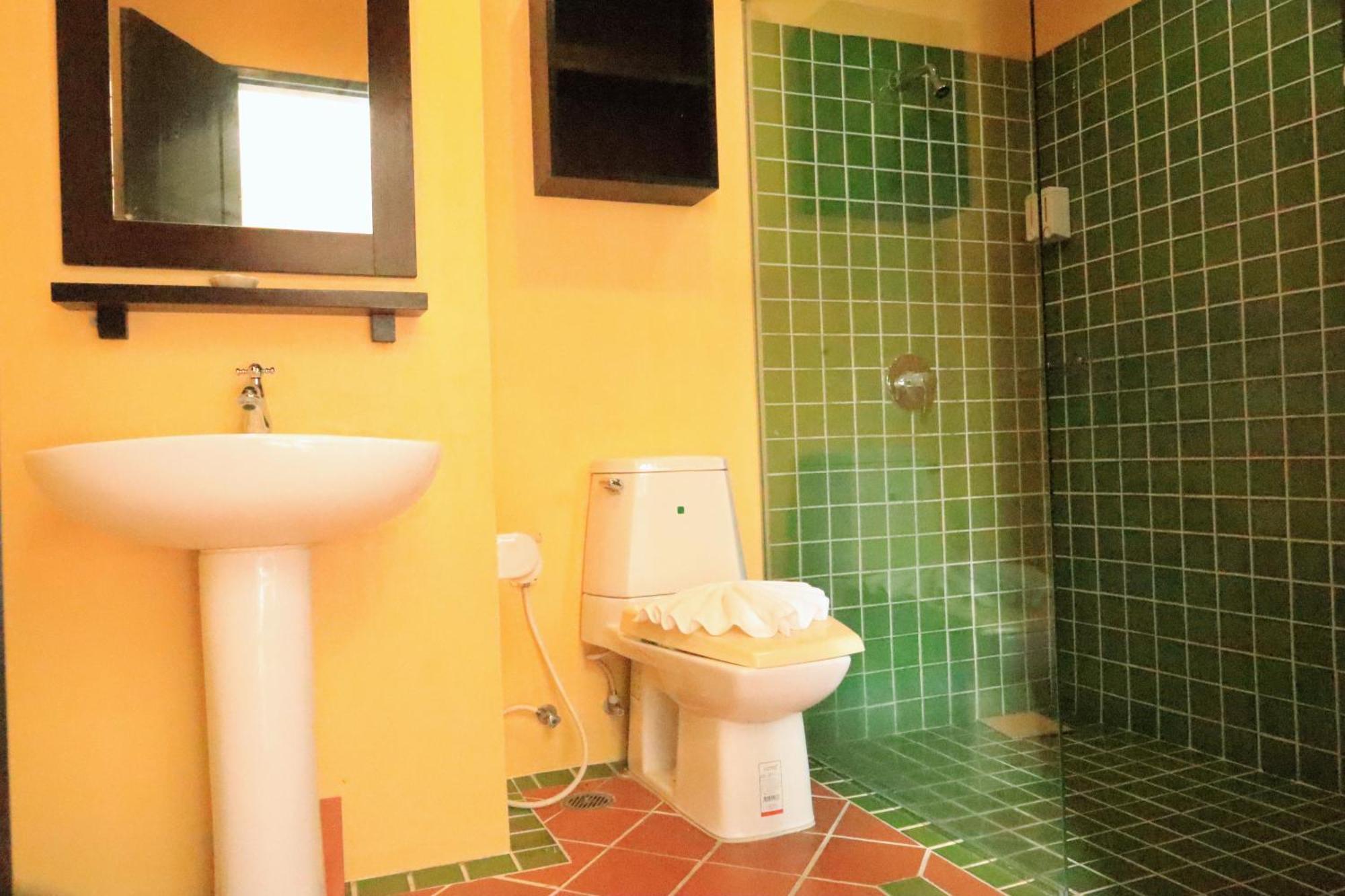 Harmony Patong Hotel Kültér fotó